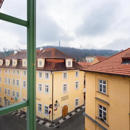 Nobles Apartmán *