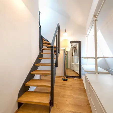 Nobles Apartment *