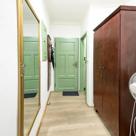 Nobles Apartment *