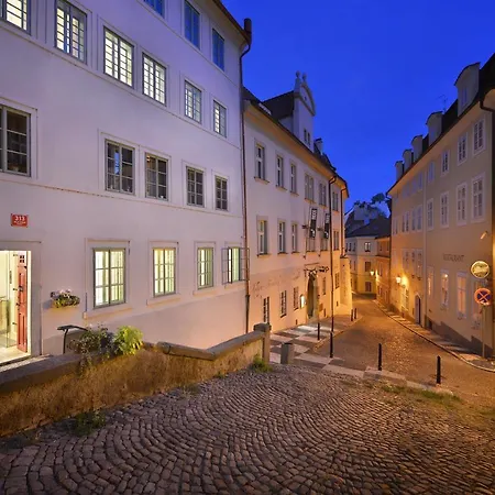 Nobles Apartment Prag