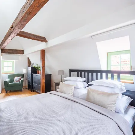 Apartment Nobles *